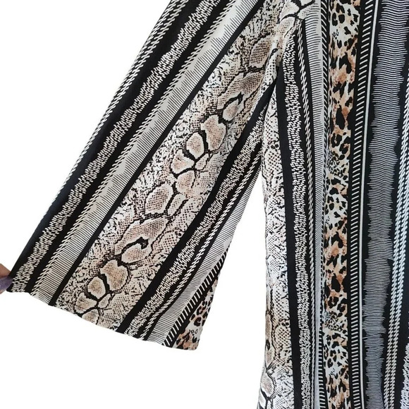 Cato Animal Print Tie Front Top Shirt Women Size L Long Sleeve Scoop Neck - Picture 3 of 7